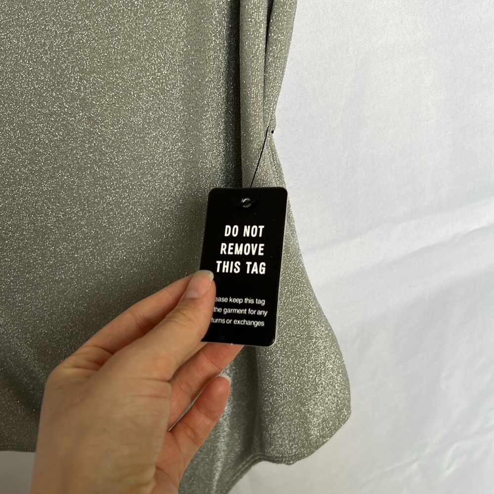Express One-Shoulder Bodysuit - Picture 4 of 8